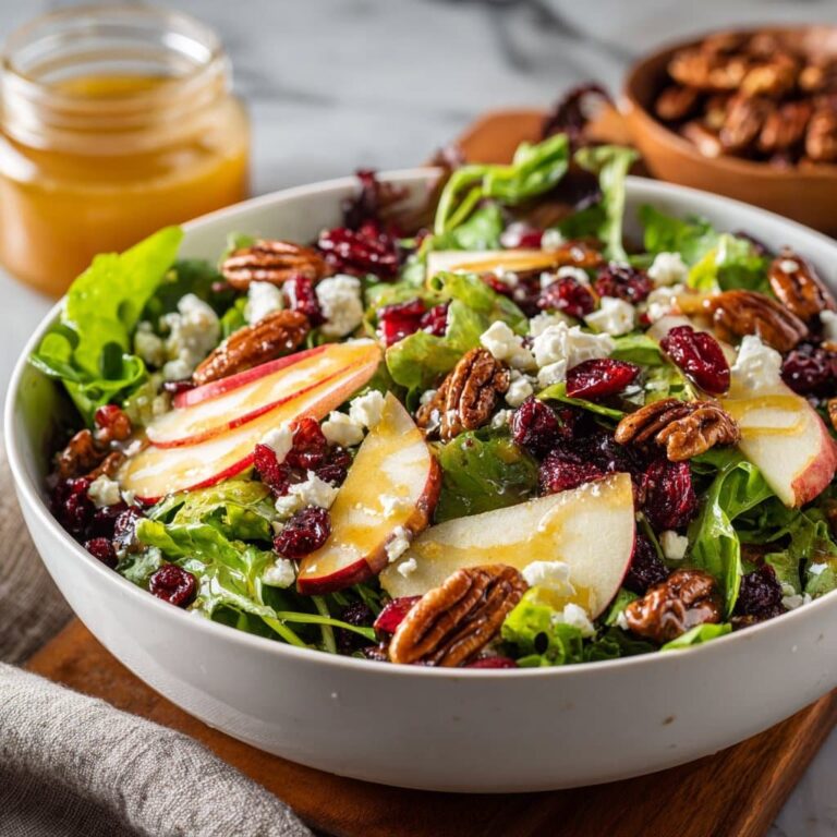 Ensalada de Arándanos y Pacanas – Dulce, Crujiente y Perfectamente Aliñada
